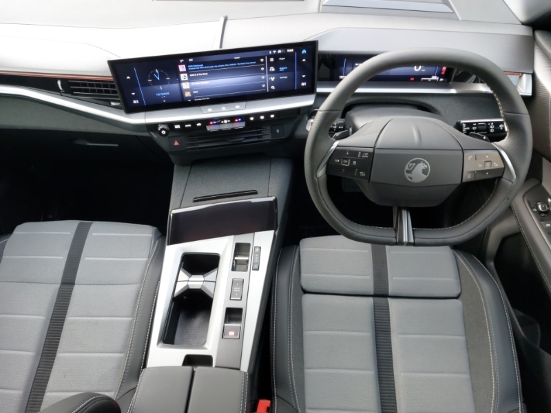 Used Vauxhall Grandland 2025 for sale - 76947478: Photo 2