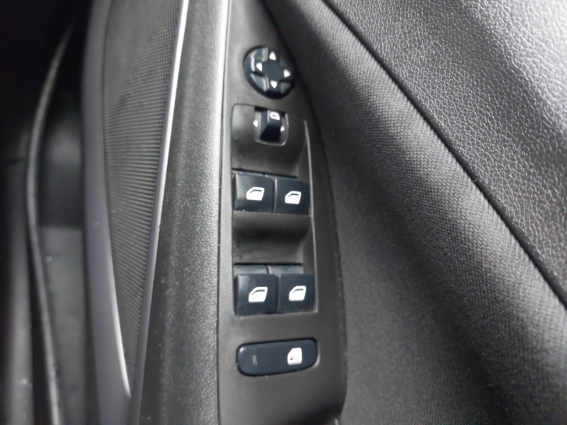 Used Vauxhall Crossland 2022 for sale - 76526442: Photo 17