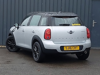Used MINI Countryman 2016 for sale - 76925216: Photo
