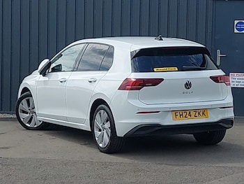 Used Volkswagen Golf 2024 for sale - 78983368: Photo