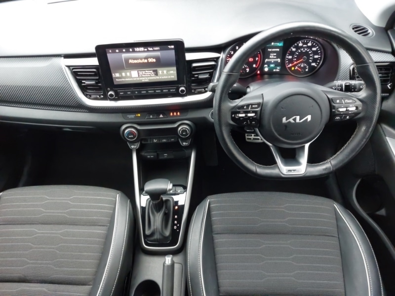 Used Kia Stonic 2023 for sale - 77142079: Photo 2