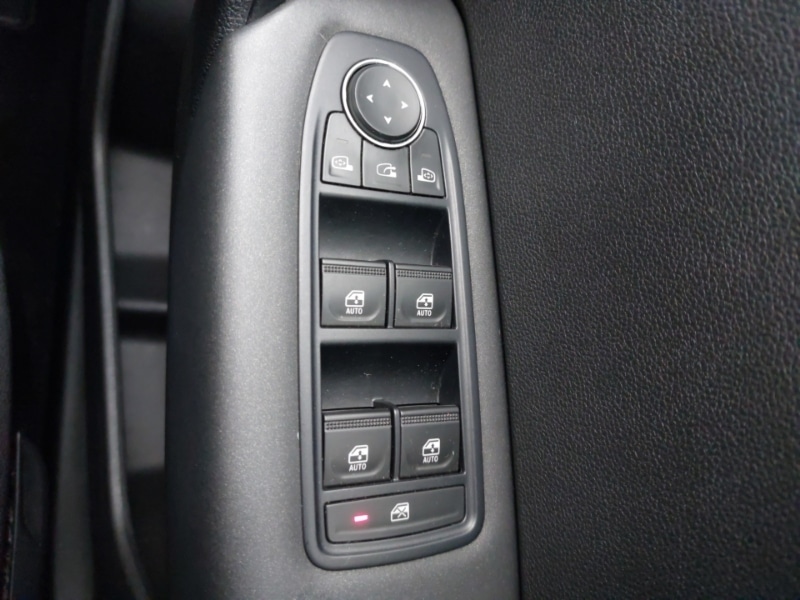 Used Renault Captur 2020 for sale - 77777131: Photo 17