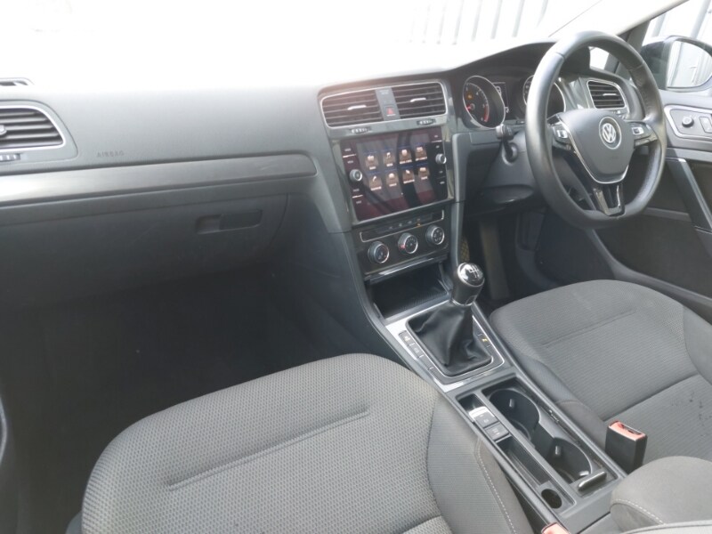 Used Volkswagen Golf 2017 for sale - 77761528: Photo 19