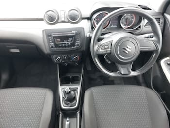 Used Suzuki Swift 2019 for sale - 79773084: Photo