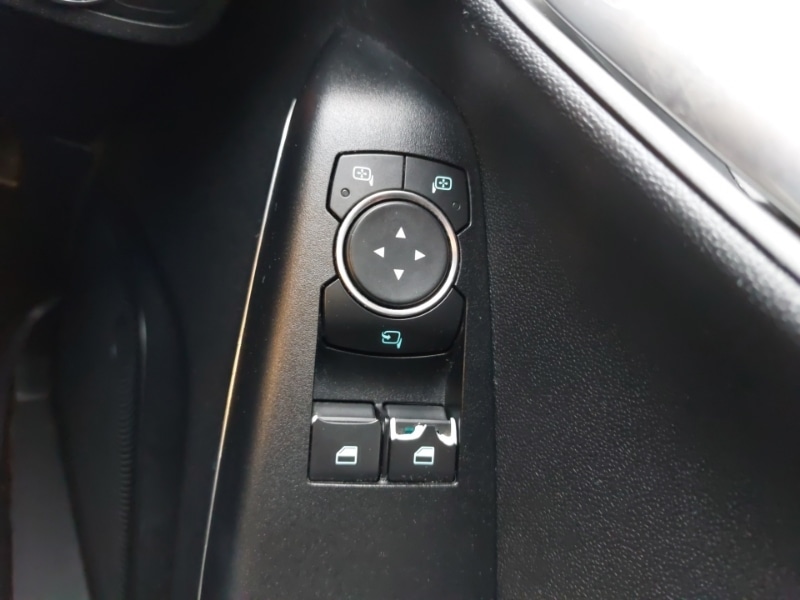 Used Ford Fiesta 2018 for sale - 78046365: Photo 18