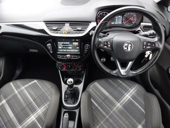 Used Vauxhall Corsa 2016 for sale - 77047332: Photo