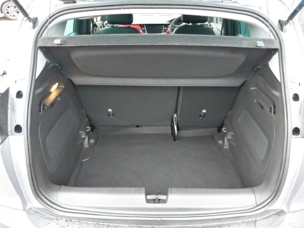 Used Vauxhall Crossland 2022 for sale - 76208410: Photo 8