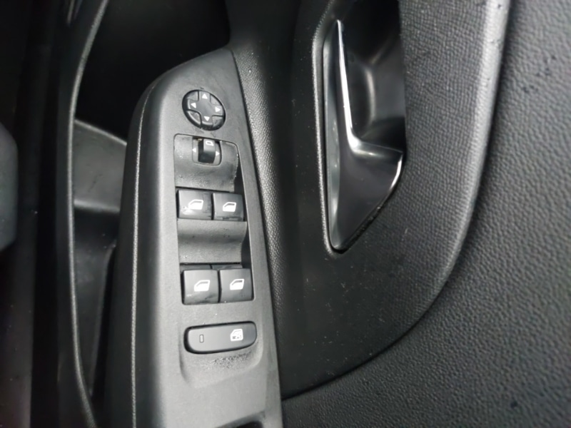 Used Vauxhall Corsa 2023 for sale - 77070321: Photo 17