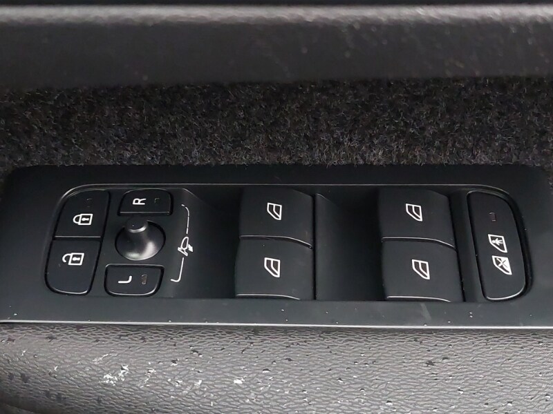 Used Volvo XC40 2022 for sale - 77716936: Photo 19