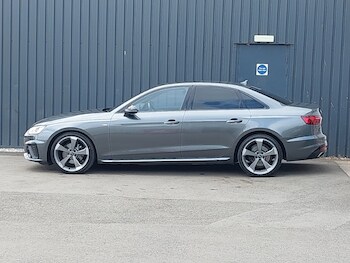 Used Audi A4 2020 for sale - 75395389: Photo