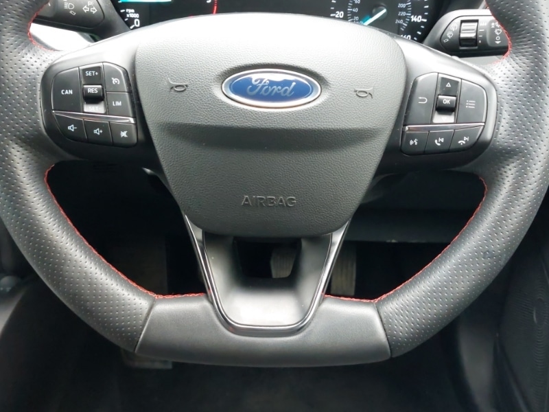 Used Ford Focus 2021 for sale - 76507035: Photo 16