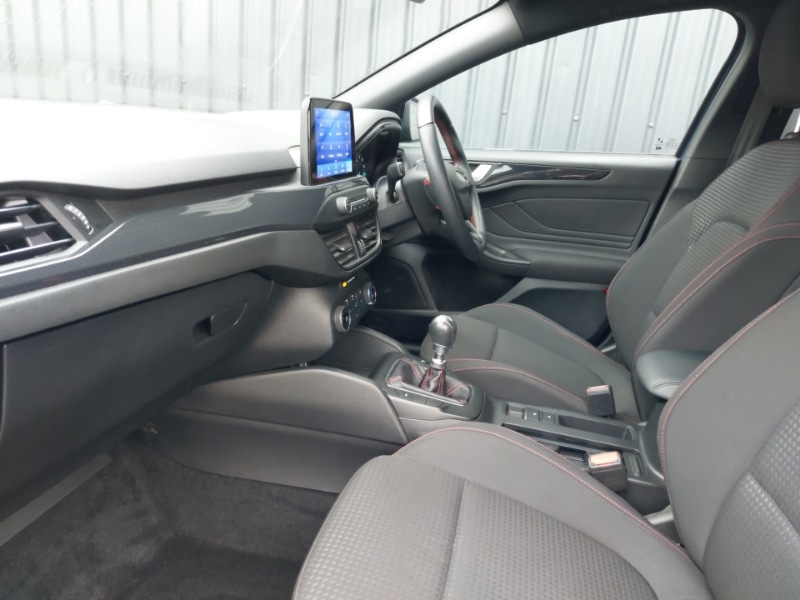 Used Ford Focus 2021 for sale - 76507035: Photo 5