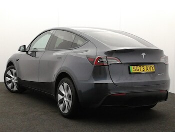 Used Tesla Model Y 2023 for sale - 77756190: Photo