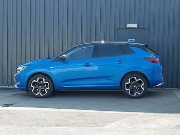 Used Vauxhall Grandland 2023 for sale - 79214212: Photo