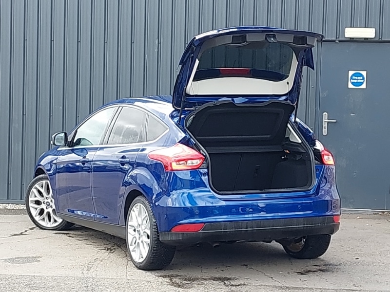 Used Ford Focus 2016 for sale - 78071350: Photo 12