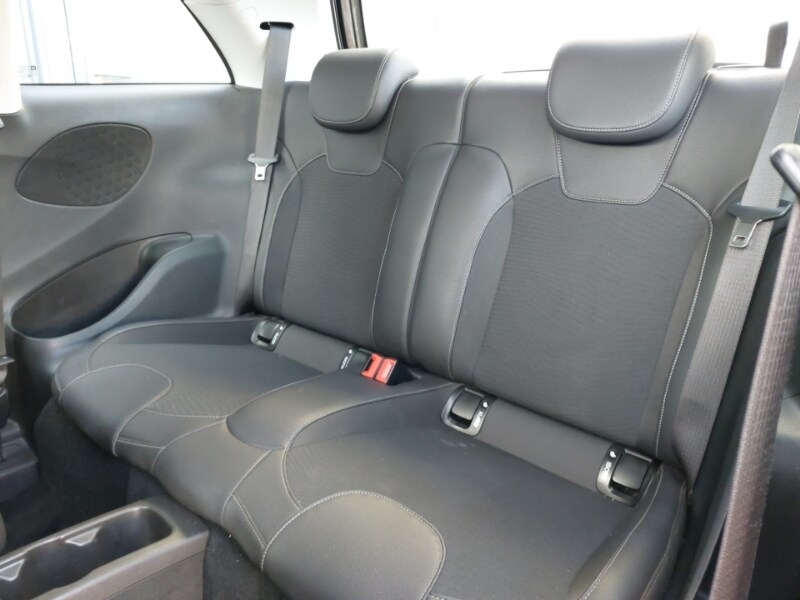 Used Vauxhall ADAM 2018 for sale - 77664303: Photo 6