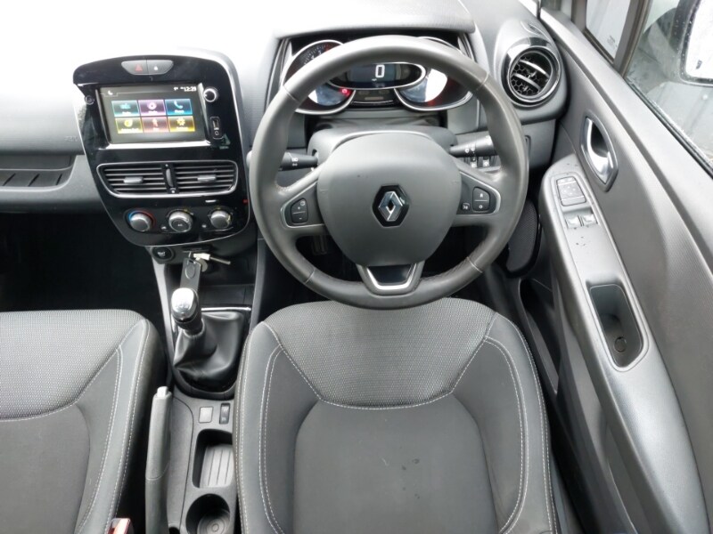 Used Renault Clio 2019 for sale - 77689824: Photo 7