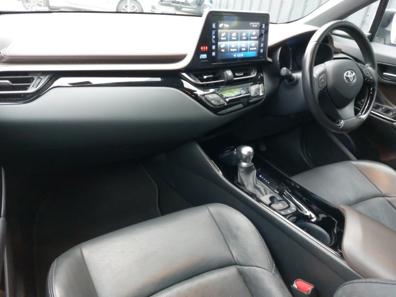 Used Toyota C-HR 2019 for sale - 76834037: Photo 18