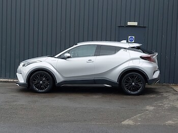 Used Toyota C-HR 2019 for sale - 76834037: Photo