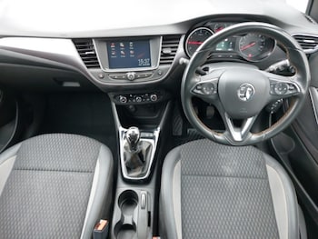 Used Vauxhall Crossland X 2019 for sale - 76058830: Photo 2