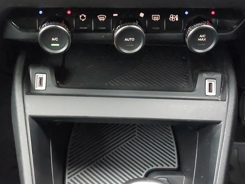 Used Citroen C4 2023 for sale - 77596178: Photo 14