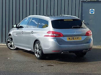 Used Peugeot 308 2018 for sale - 75934092: Photo