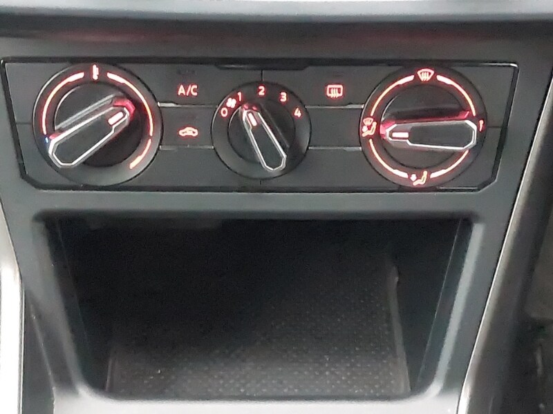 Used Volkswagen Polo 2018 for sale - 77596181: Photo 14