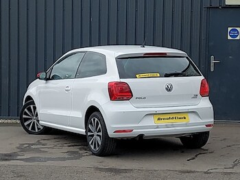 Used Volkswagen Polo 2016 for sale - 77761520: Photo