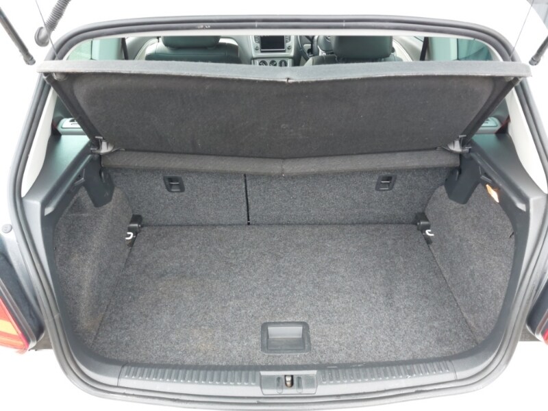 Used Volkswagen Polo 2016 for sale - 77761520: Photo 8