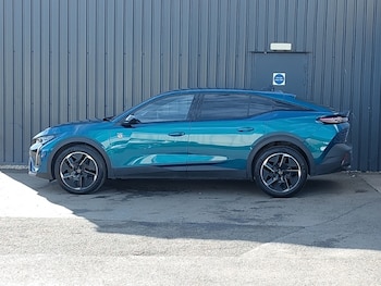 Used Peugeot 408 2024 for sale - 77999992: Photo