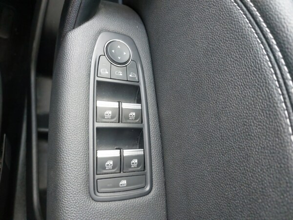 Used Renault Captur 2024 for sale - 76294055: Photo 17
