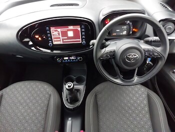Used Toyota Aygo X 2023 for sale - 77073612: Photo
