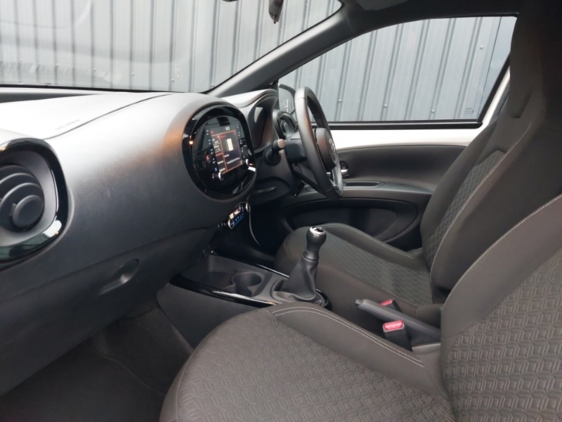 Used Toyota Aygo X 2023 for sale - 77073612: Photo 5