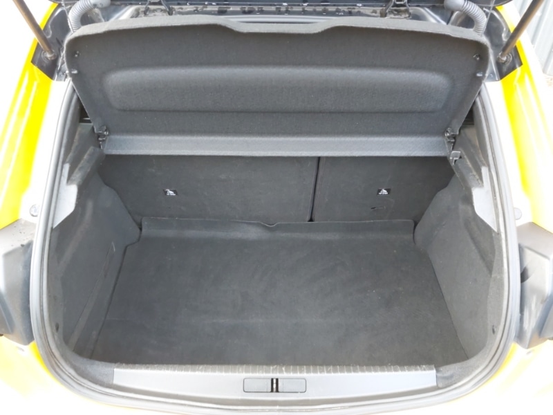 Used Peugeot 208 2022 for sale - 76959362: Photo 8