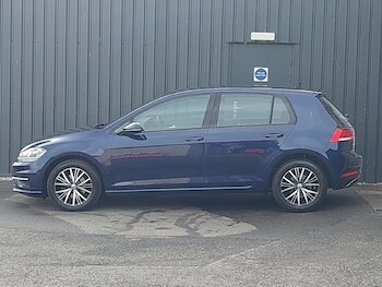 Used Volkswagen Golf 2018 for sale - 75934146: Photo