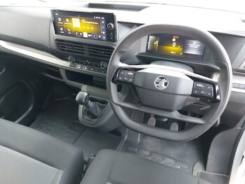 Used Vauxhall Vivaro 2024 for sale - 79481344: Photo