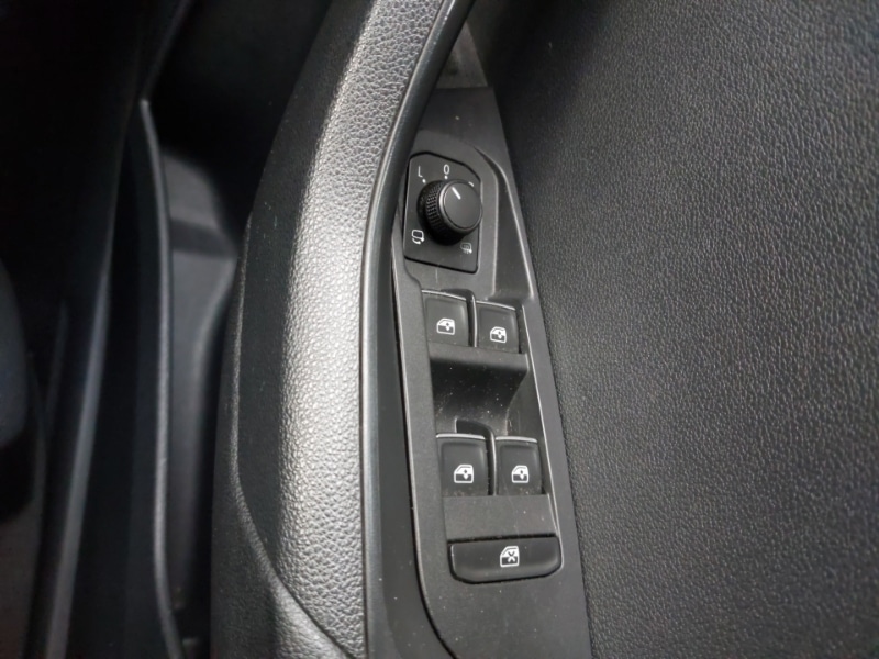 Used Skoda Karoq 2018 for sale - 76707920: Photo 17