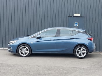 Used Vauxhall Astra 2017 for sale - 79642301: Photo