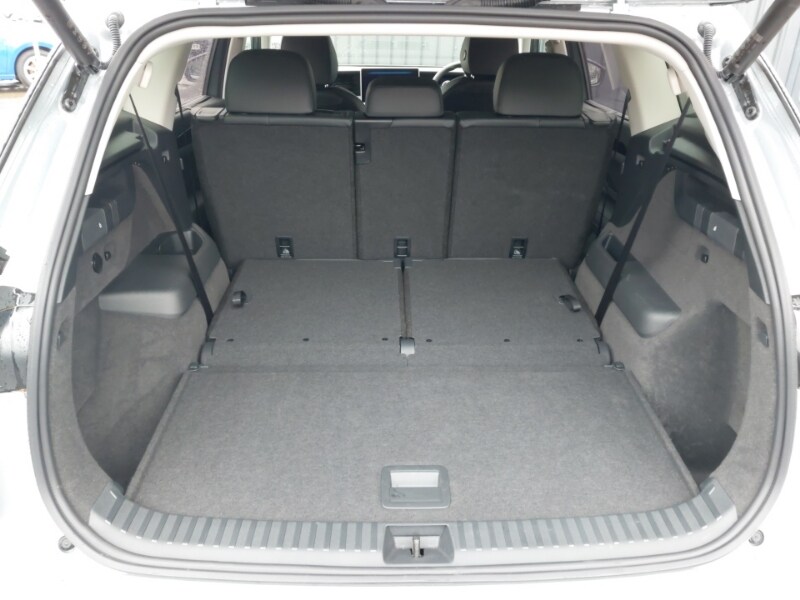 Used Volkswagen Touran 2025 for sale - 77847058: Photo 8