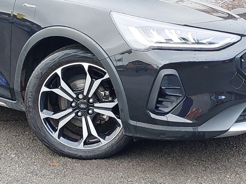 Used Ford Focus 2023 for sale - 77004317: Photo 9