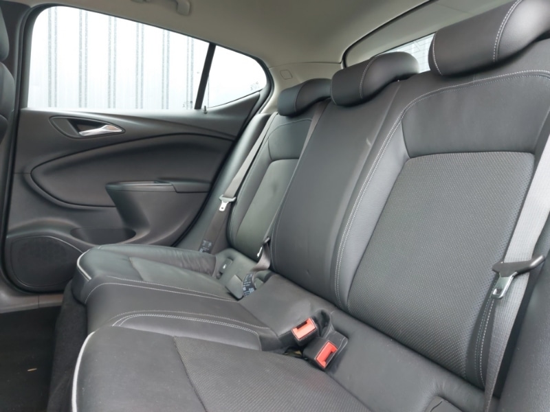 Used Vauxhall Astra 2016 for sale - 77664305: Photo 6