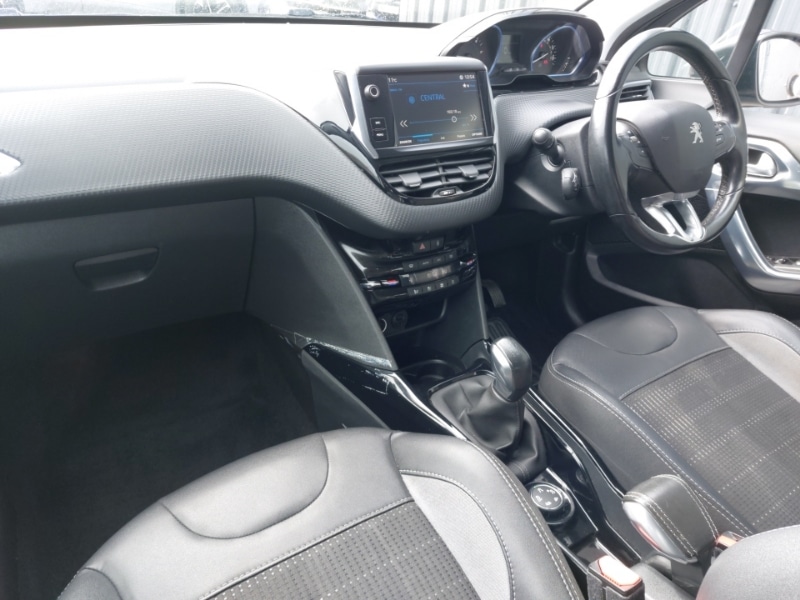 Used Peugeot 2008 2018 for sale - 78202913: Photo 13