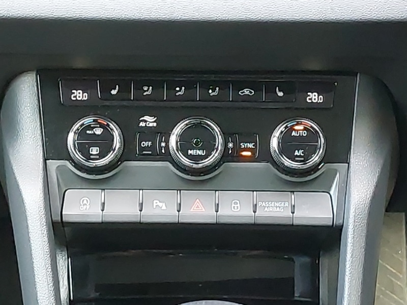 Used Skoda Karoq 2023 for sale - 77939076: Photo 15