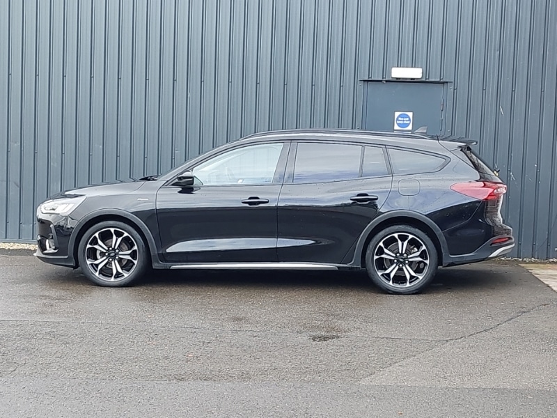 Used Ford Focus 2023 for sale - 77761427: Photo 4