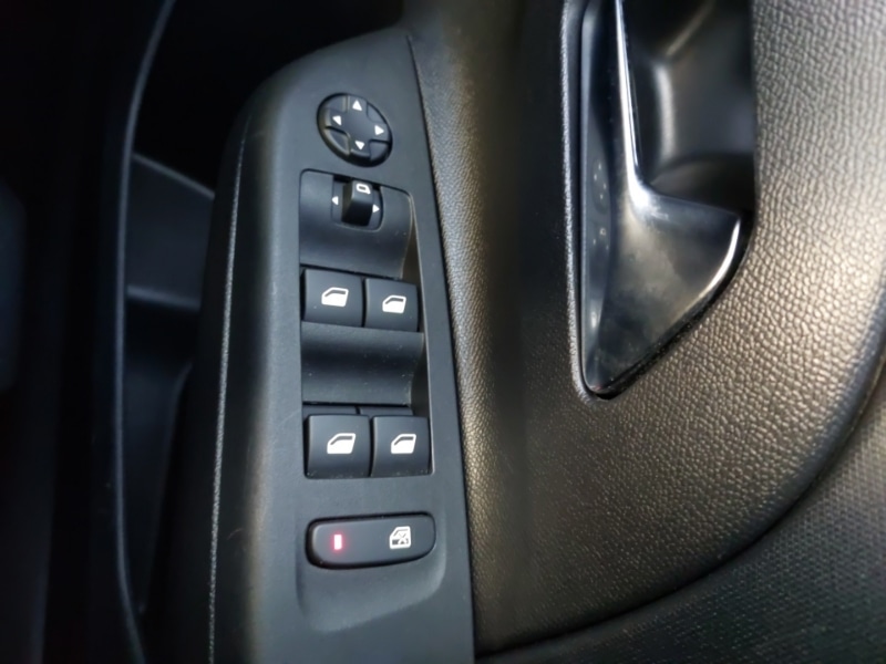 Used Vauxhall Corsa 2023 for sale - 77070331: Photo 17