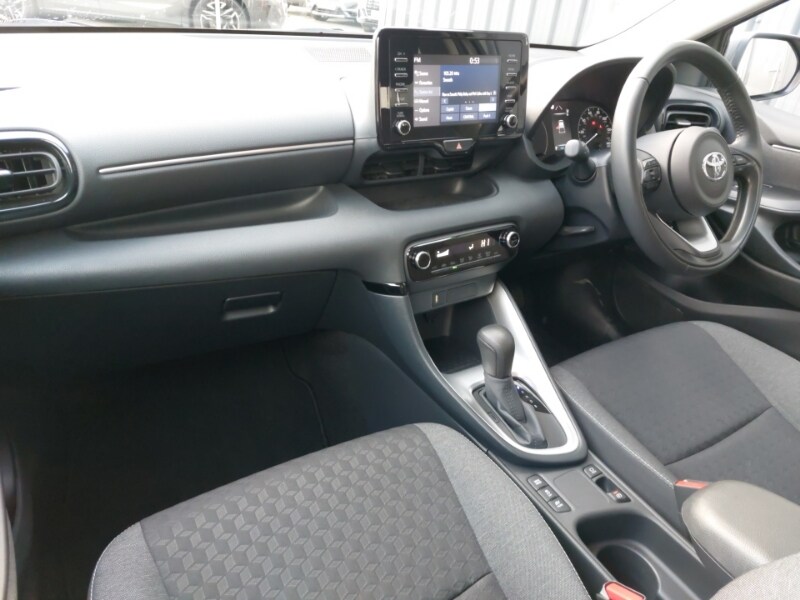 Used Toyota Yaris 2022 for sale - 77318827: Photo 18