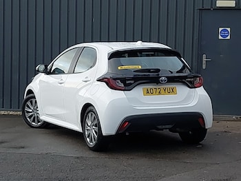 Used Toyota Yaris 2022 for sale - 77318827: Photo