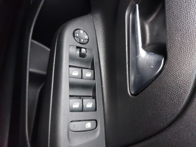 Used Vauxhall Corsa 2023 for sale - 77142088: Photo 17