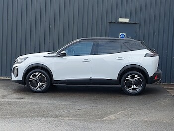 Used Peugeot 2008 2024 for sale - 76052730: Photo