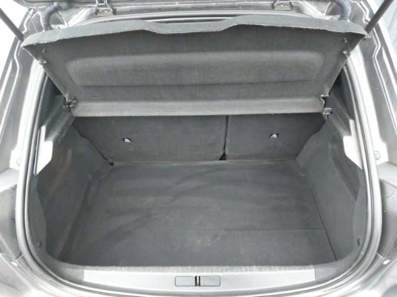 Used Peugeot 208 2022 for sale - 76951533: Photo 8